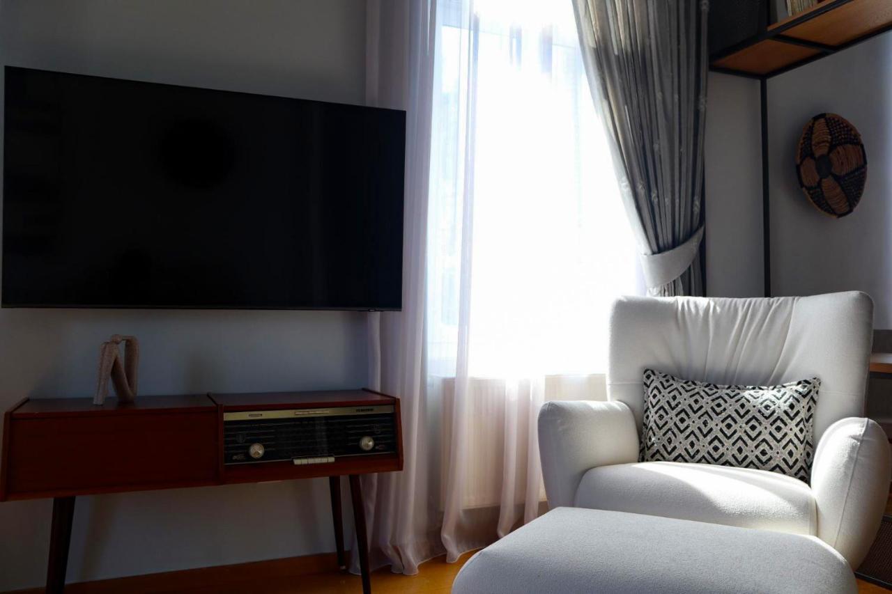 Thiseas Luxury Apartment Athens Exterior photo